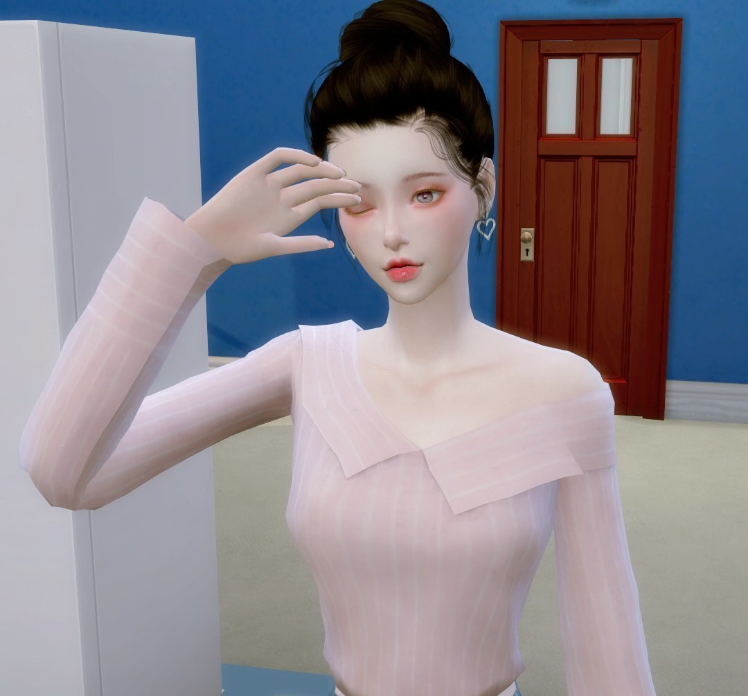 萝莉脸也可以妖艳风情！