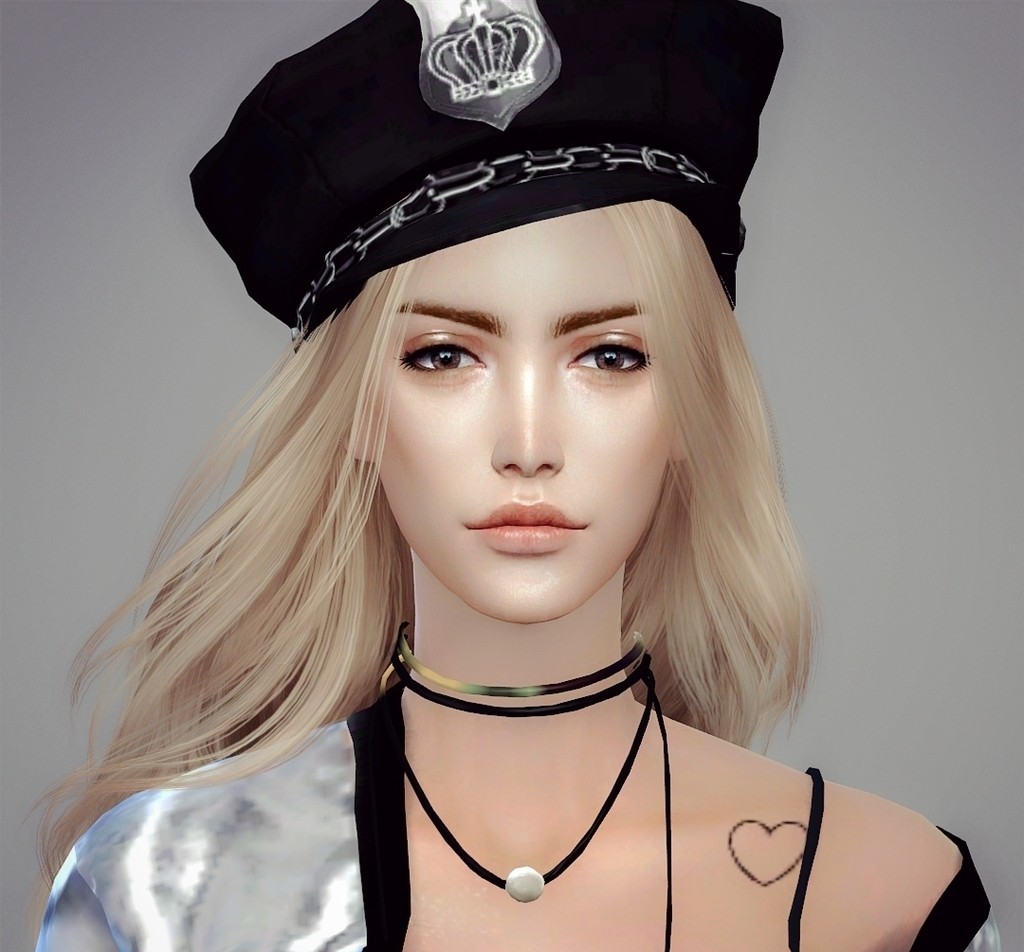 14号 很飒的女军官