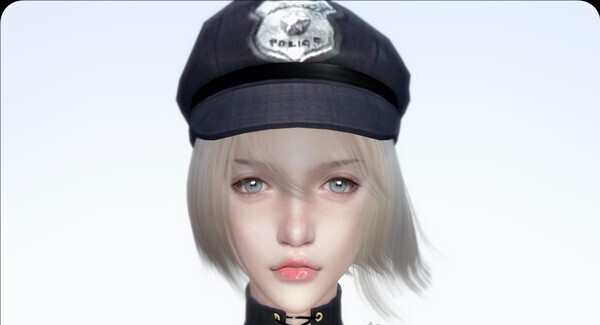 精灵啊，短发啊。其实这是一个娃