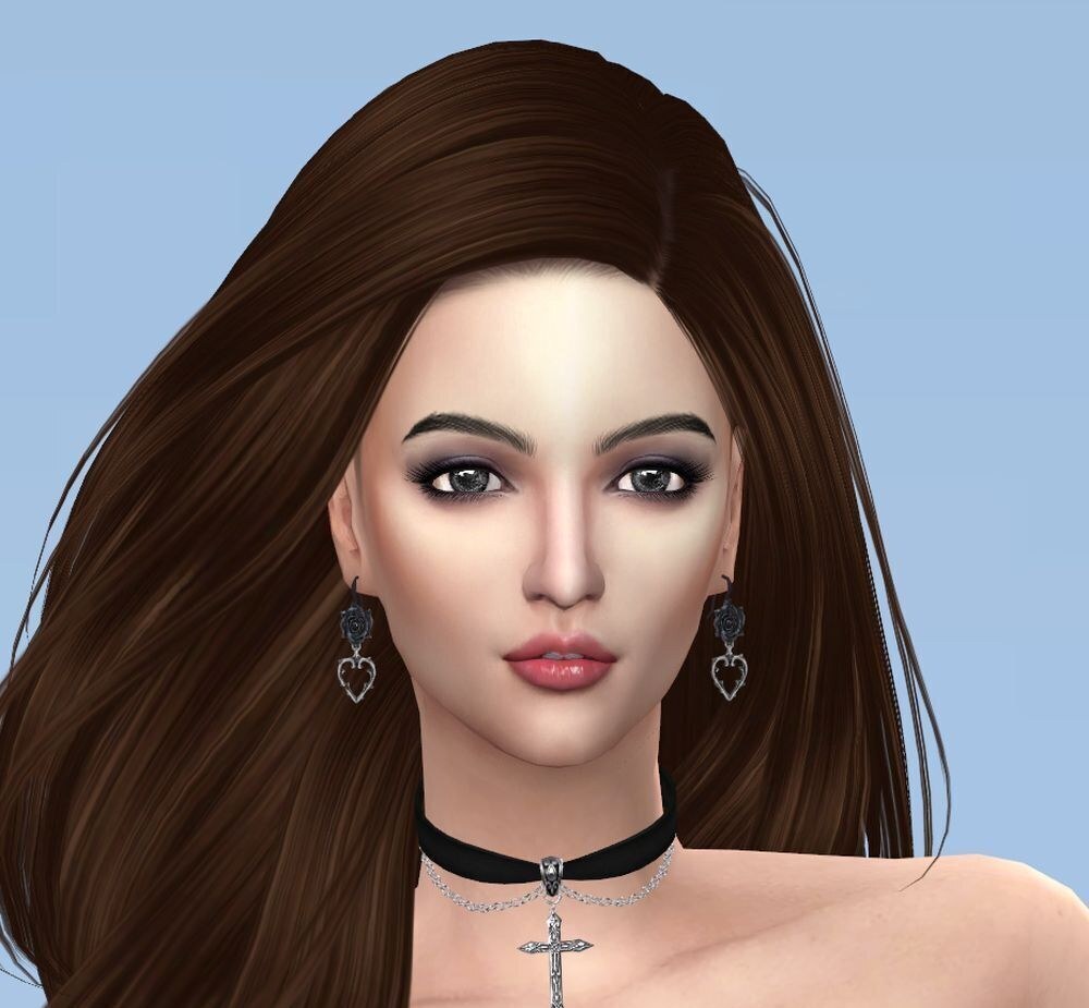 卡米拉·贝勒：曾在世界“100名最美脸孔女性中夺得冠军！8服2发