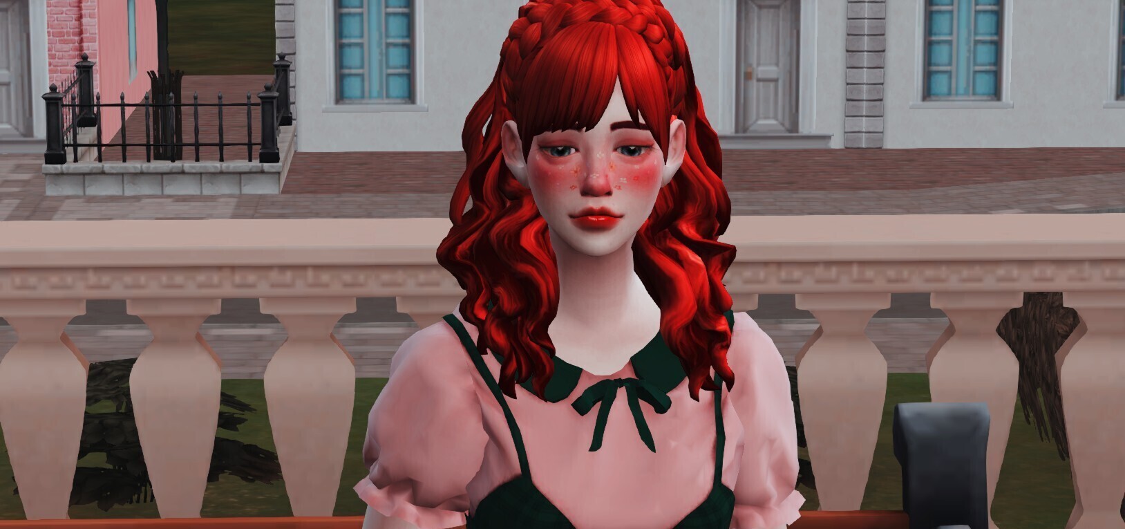 身材好脸好的红发妹妹