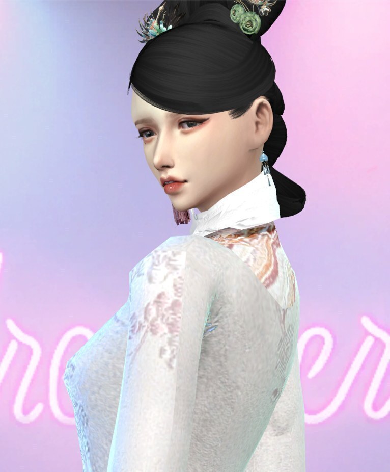 谁能唱完清宫曲？泪痣女生分享