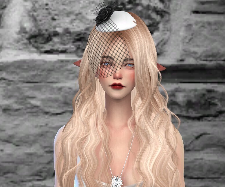 蓝瞳长裙精灵-，取名废，可甜可盐